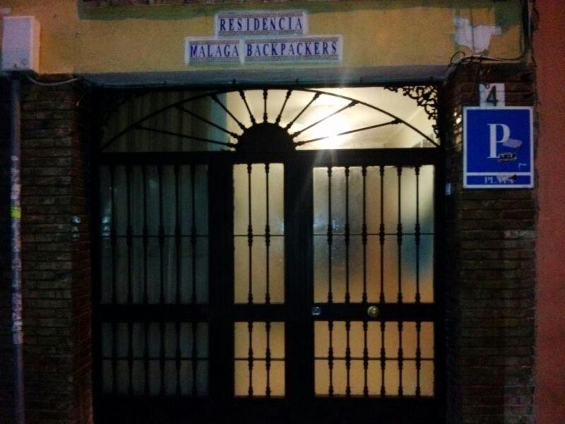 Residencia Malaga Backpackers Bagian luar foto